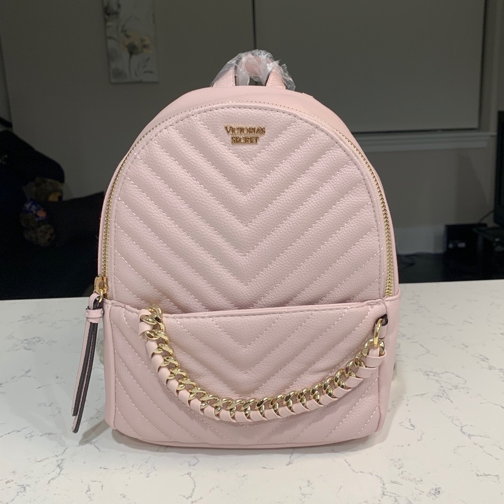 Light Pink Victoriaβs Secret Bag - Picture 1 of 6